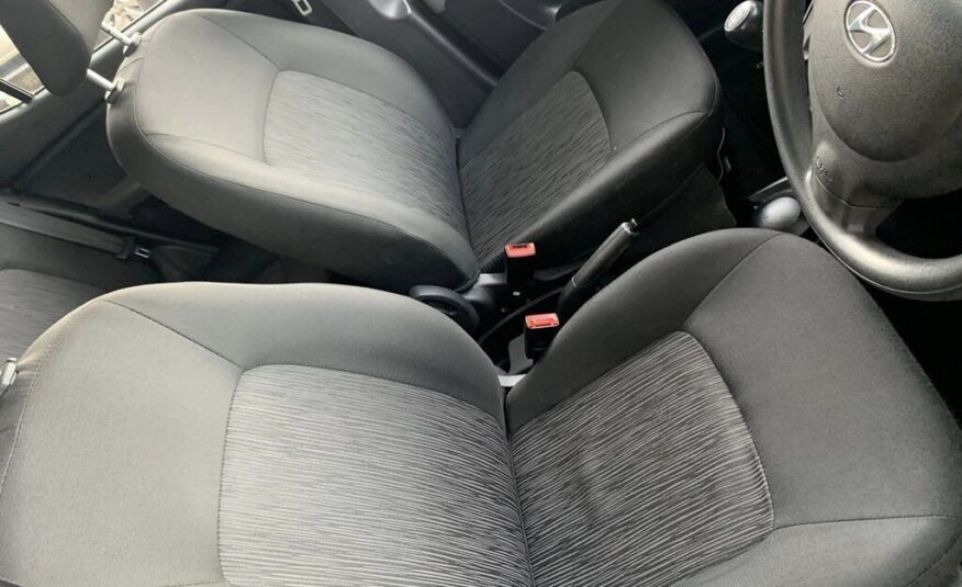 2013 HYUNDAI i10 1.1 GLS/MOTION