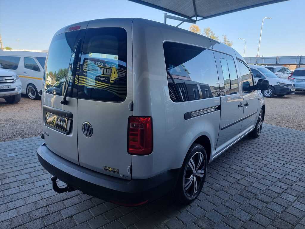 2018 VOLKSWAGEN CADDY4 MAXI CREWBUS 2.0 TDi DSG