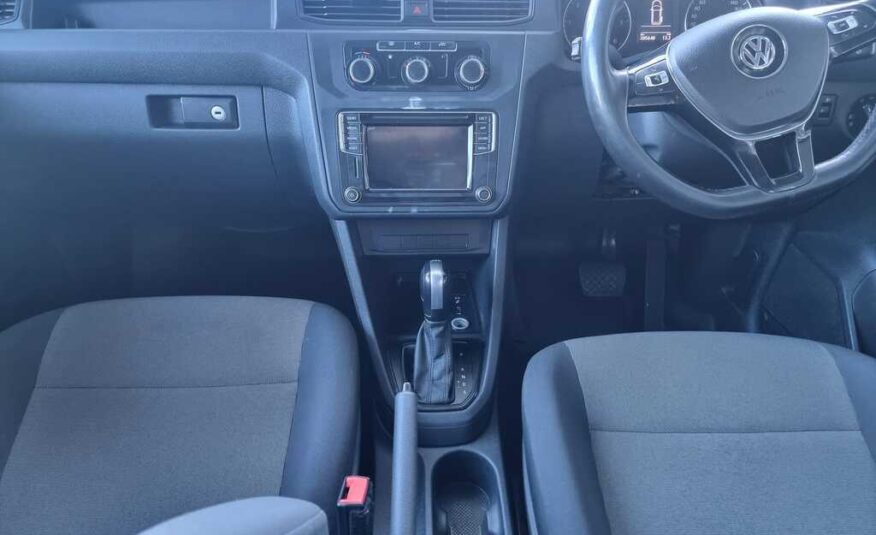 2018 VOLKSWAGEN CADDY4 MAXI  CREWBUS 2.0 TDi DSG