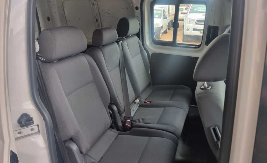 2014 VOLKSWAGEN CADDY MAXI 2.0TDi (81KW) CREWBUS P/V