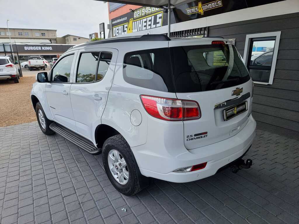 2016 CHEVROLET TRAILBLAZER 2.5 LT