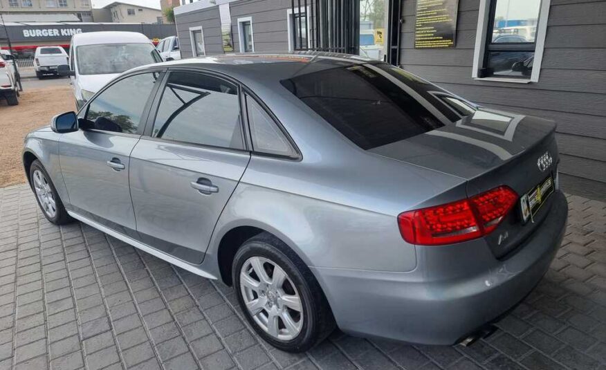 2011 AUDI A4 1.8T AMBITION (B8)