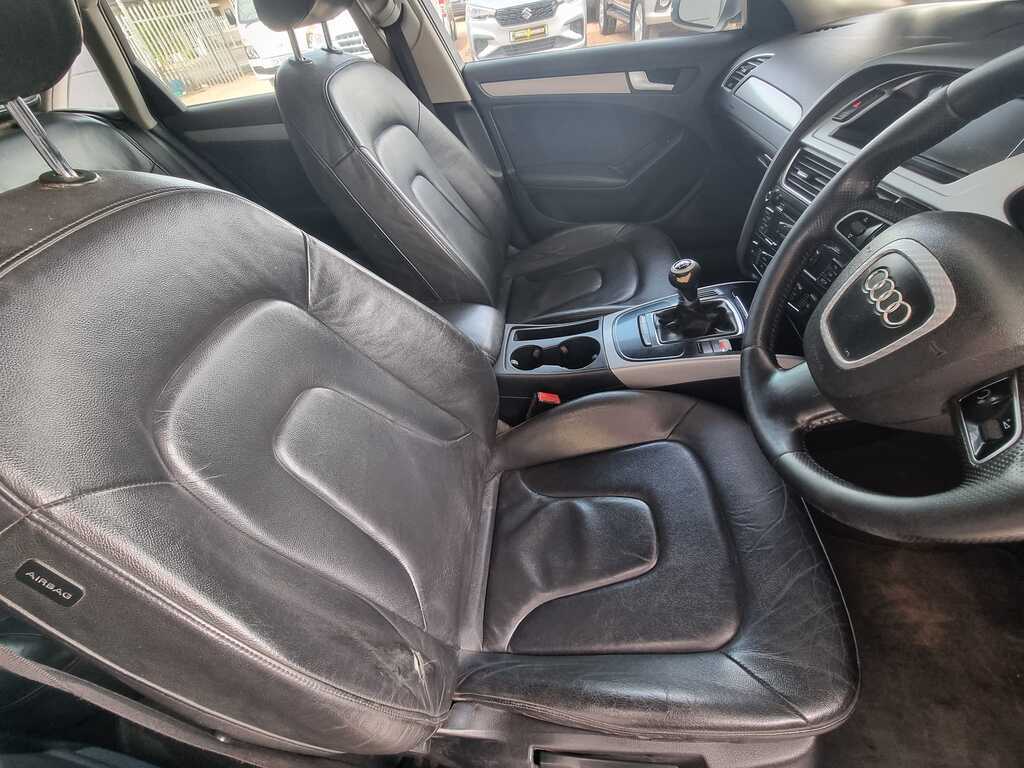 2011 AUDI A4 1.8T AMBITION (B8)