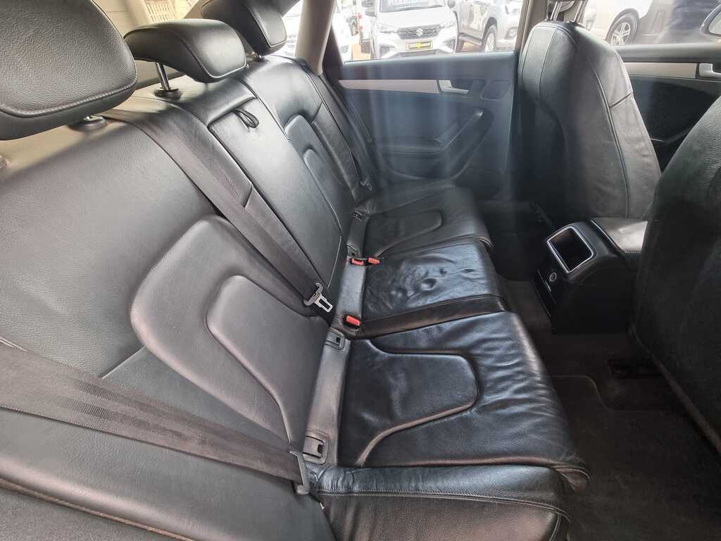 2011 AUDI A4 1.8T AMBITION (B8)