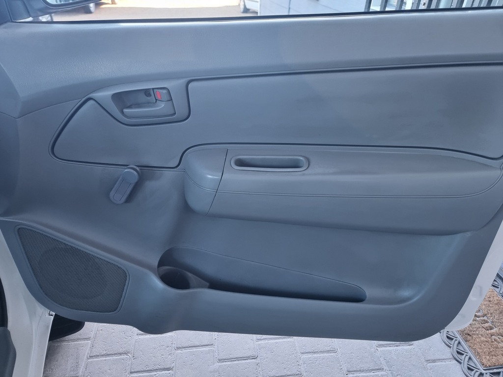 2006 TOYOTA HILUX 2.0 VVT-i P/U S/C