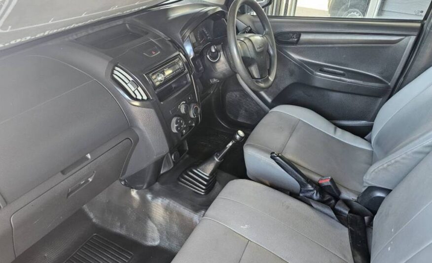 2016 ISUZU KB 250D LEED FLEETSIDE P/U S/C