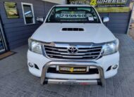 2015 TOYOTA HILUX 3.0D-4D LEGEND 45 XTRA CAB P/U