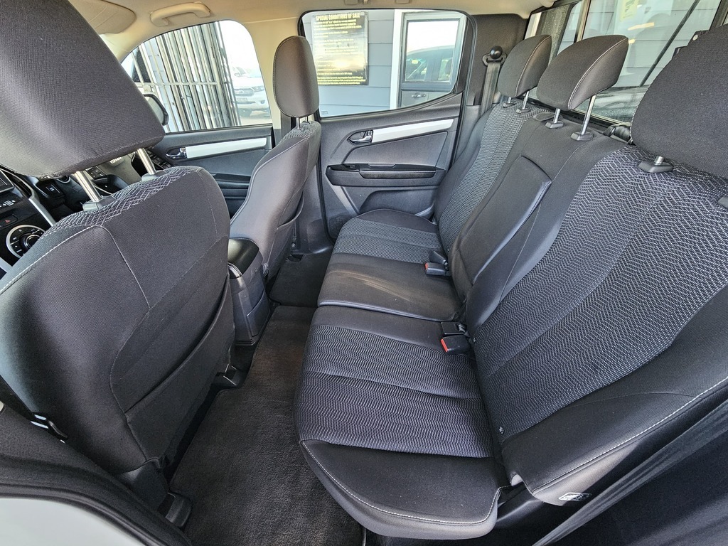 2019 ISUZU D-MAX 300 LX A/T D/C P/U