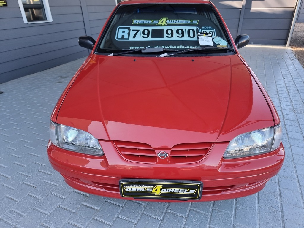1999 NISSAN SENTRA 160 Si A/C