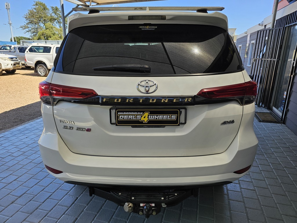 2016 TOYOTA FORTUNER 2.8GD-6 4X4