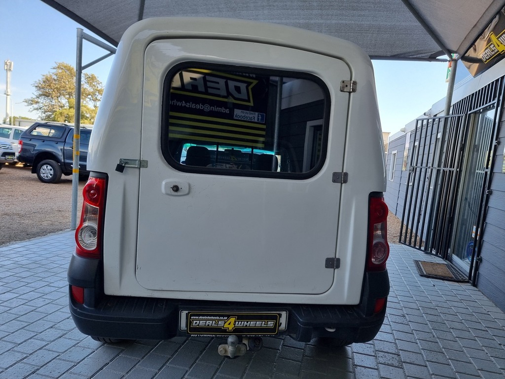 2022 NISSAN NP200 1.6 A/C SAFETY PACK P/U S/C