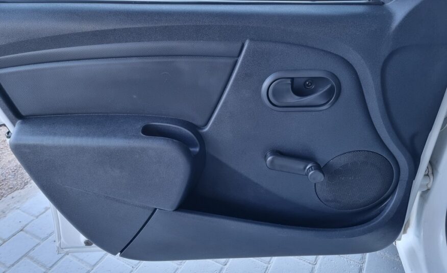 2022 NISSAN NP200 1.6  A/C SAFETY PACK P/U S/C