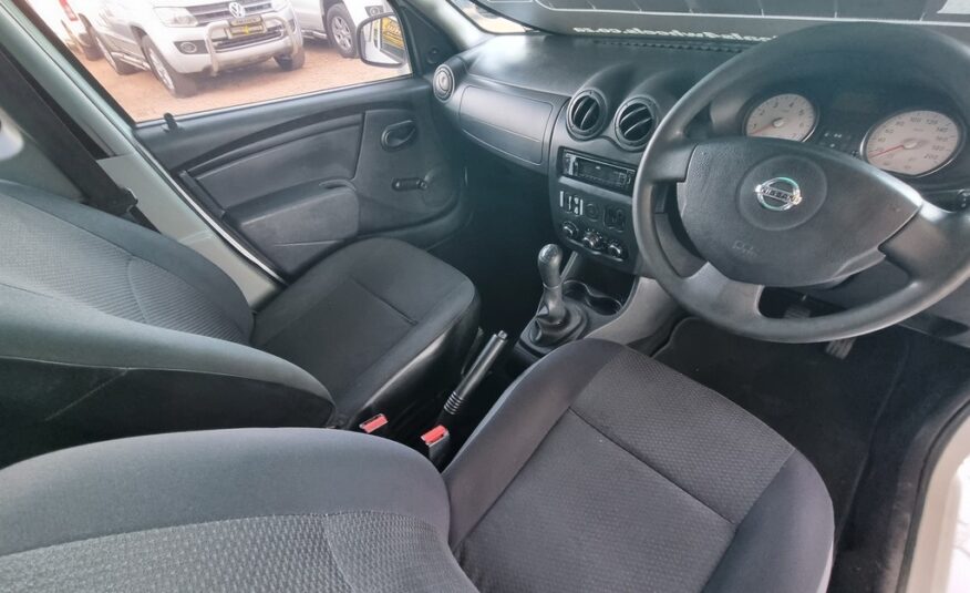 2022 NISSAN NP200 1.6  A/C SAFETY PACK P/U S/C