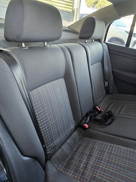 2005 VOLKSWAGEN POLO CLASSIC 1.6 TRENDLINE