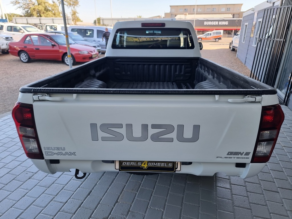 2016 ISUZU KB 250D LEED FLEETSIDE P/U S/C
