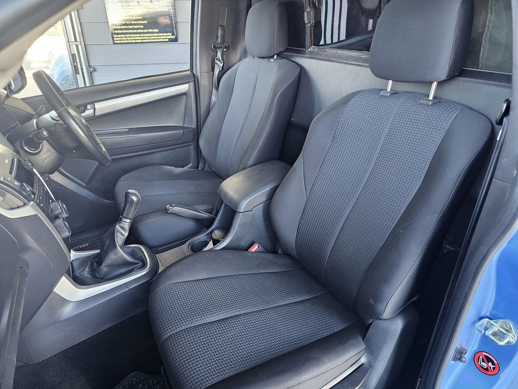 2014 ISUZU KB 300 D-TEQ LX P/U S/C