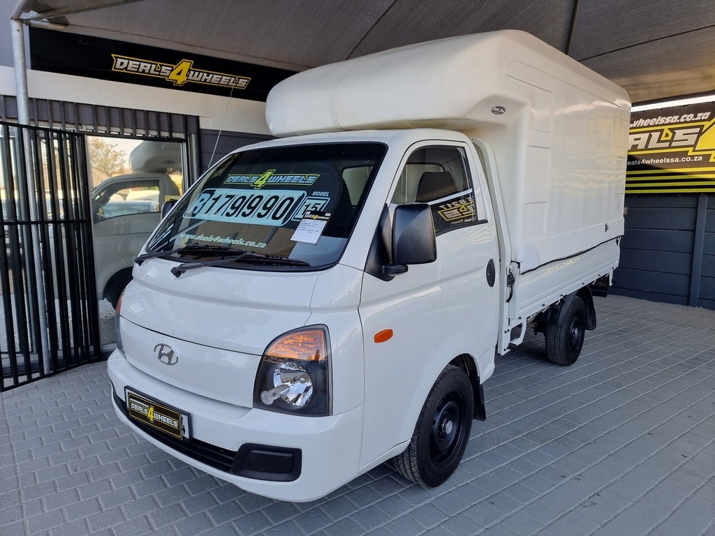 2015 HYUNDAI H100 2.6D F/C C/C