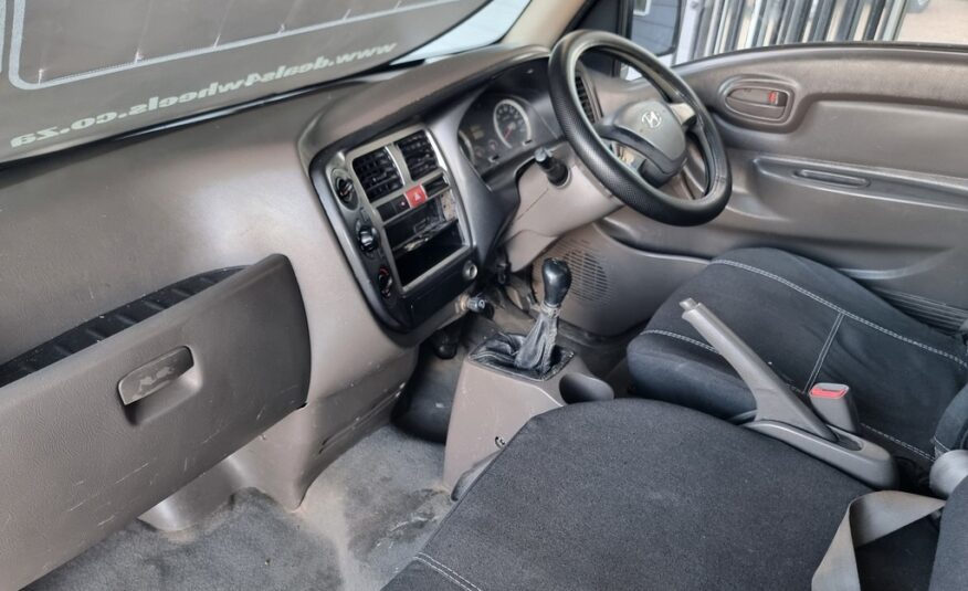 2015 HYUNDAI H100 2.6D F/C C/C