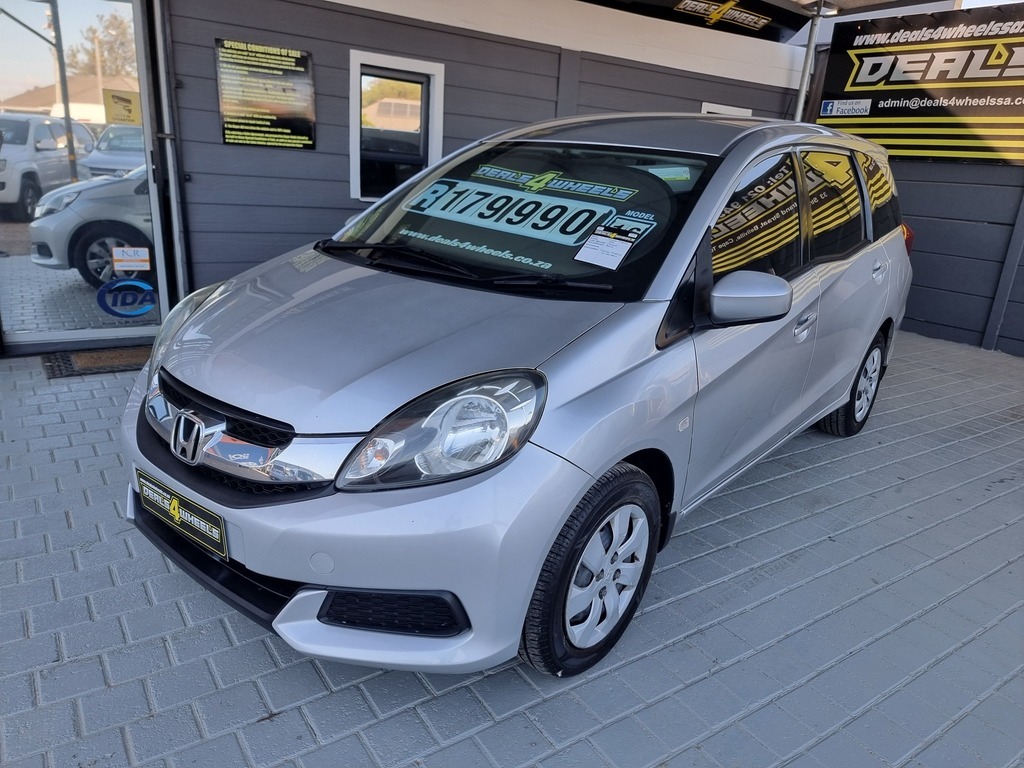 2016 HONDA MOBILIO 1.5 COMFORT
