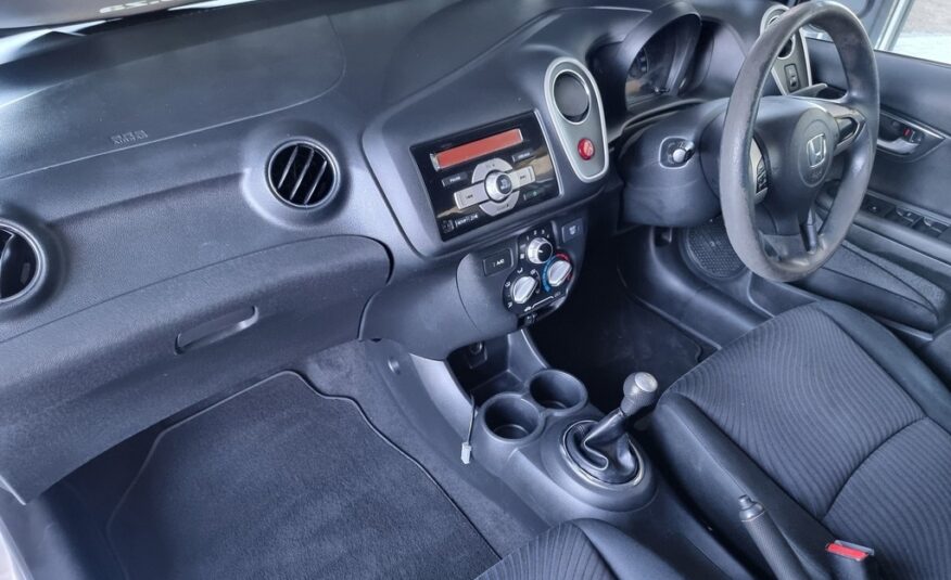2016 HONDA MOBILIO 1.5 COMFORT