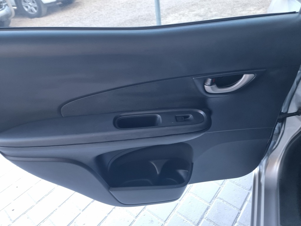 2016 HONDA MOBILIO 1.5 COMFORT