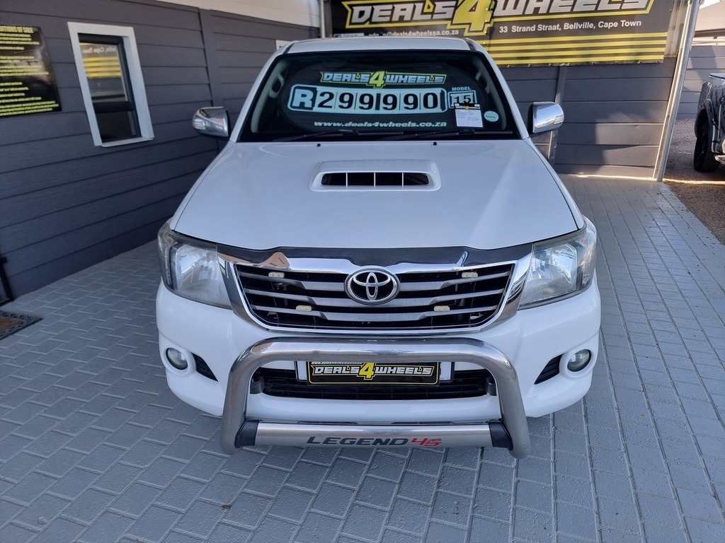 2015 TOYOTA HILUX 3.0D-4D LEGEND 45 XTRA CAB P/U