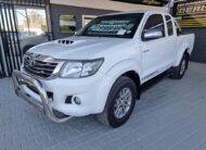 2015 TOYOTA HILUX 3.0D-4D LEGEND 45 XTRA CAB P/U