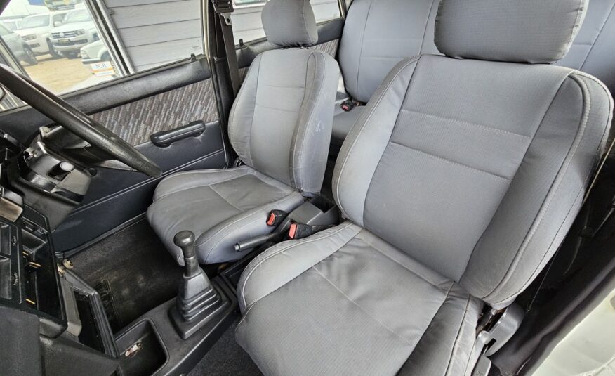 1997 MAZDA 323 160 MIDGE S/D