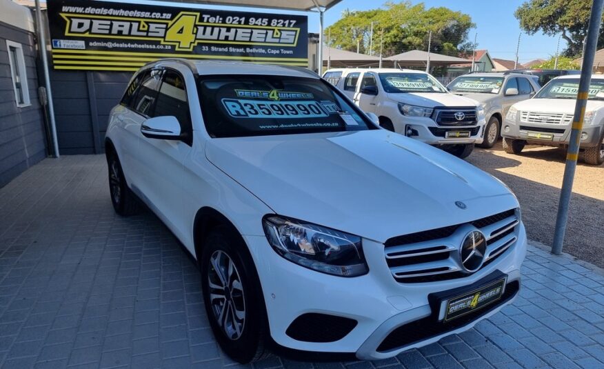 2016 MERCEDES-BENZ GLC 220d