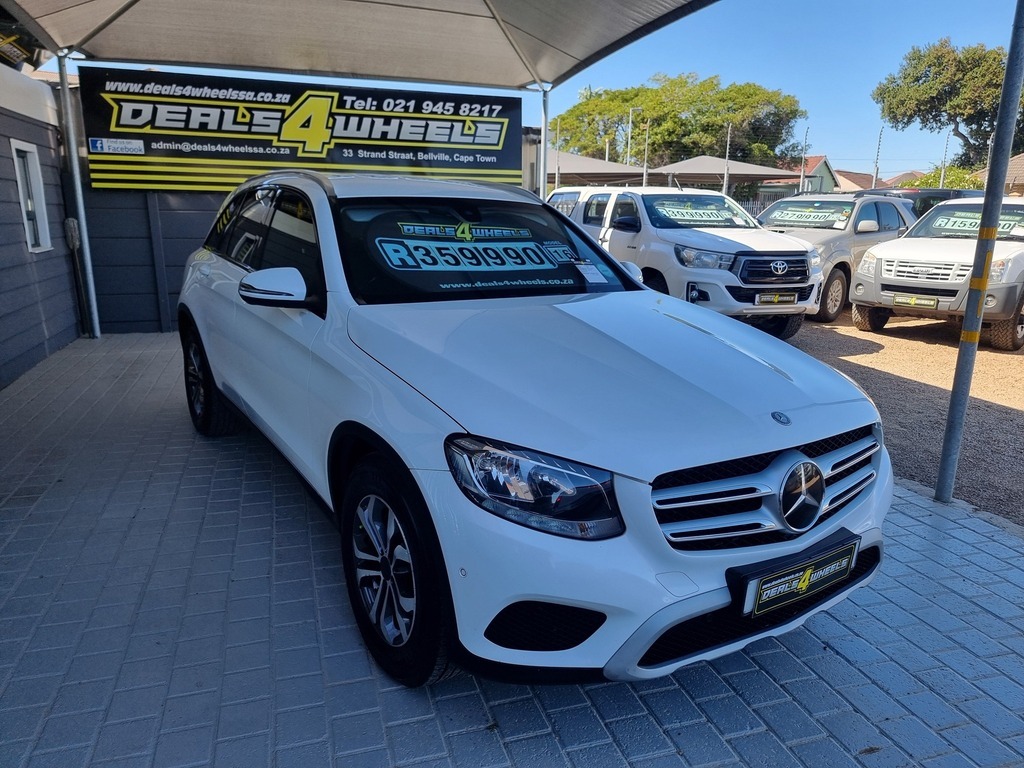 2016 MERCEDES-BENZ GLC 220d