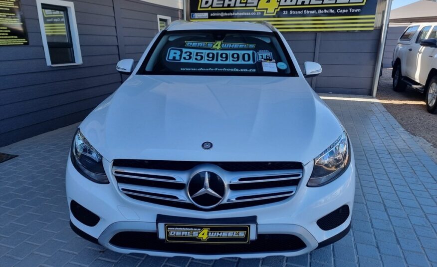 2016 MERCEDES-BENZ GLC 220d