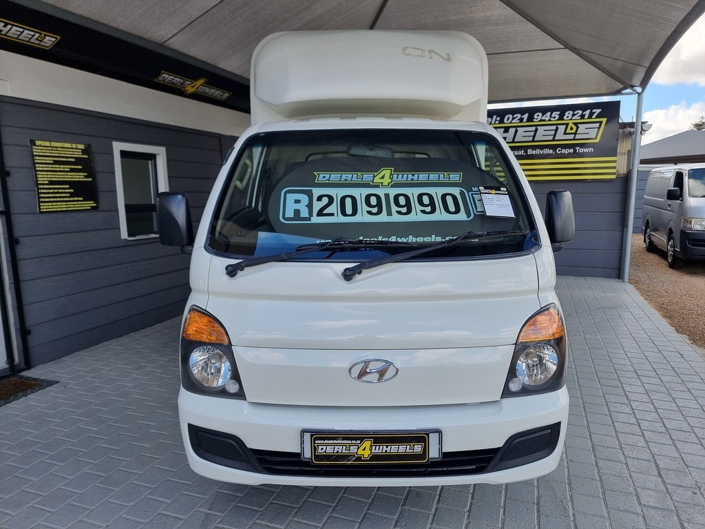 2017 HYUNDAI H100 2.6D F/C D/S