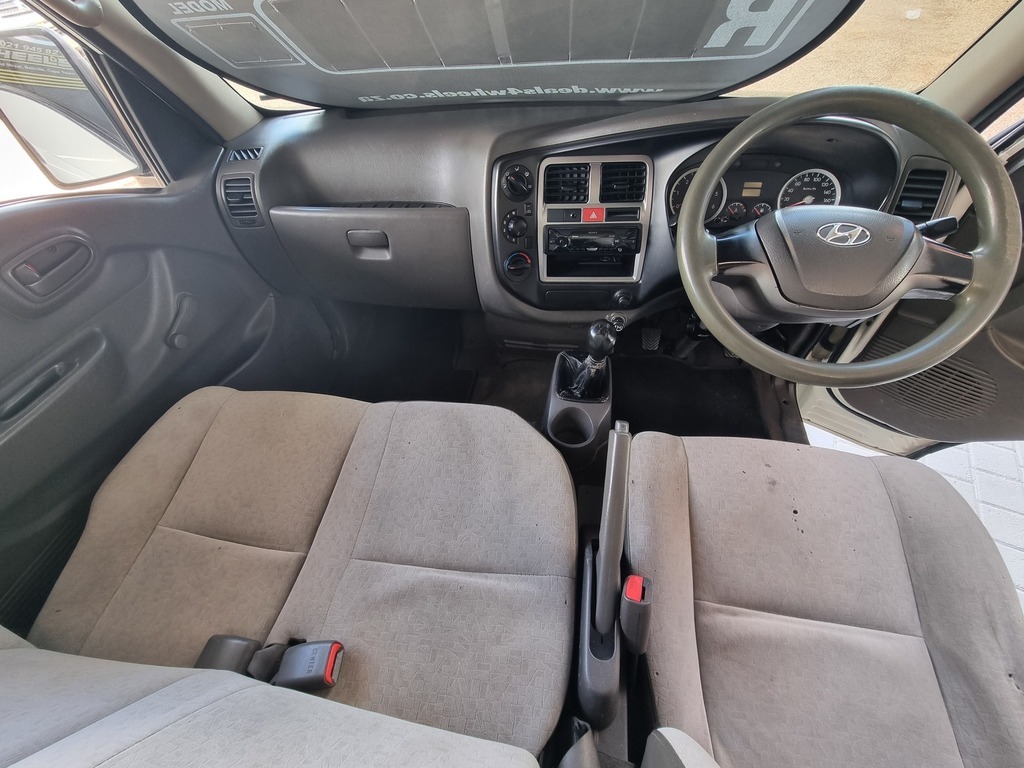 2017 HYUNDAI H100 2.6D F/C D/S