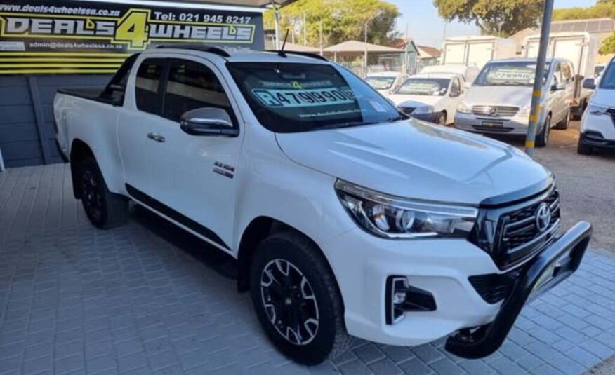 2020 TOYOTA HILUX 2.8 GD-6 RB LEGEND A/T P/U E/CAB