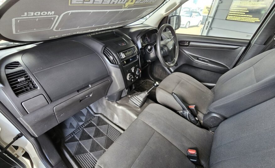 2018 ISUZU KB 250 D-TEQ HO FLEETSIDE SAFETY P/U S/C
