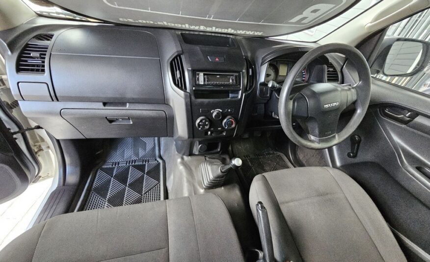 2018 ISUZU KB 250 D-TEQ HO FLEETSIDE SAFETY P/U S/C