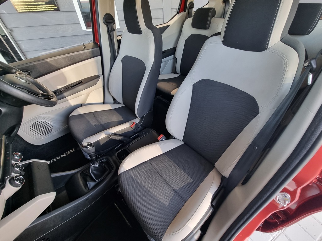 2024 RENAULT TRIBER 1.0 DYNAMIQUE / ZEN