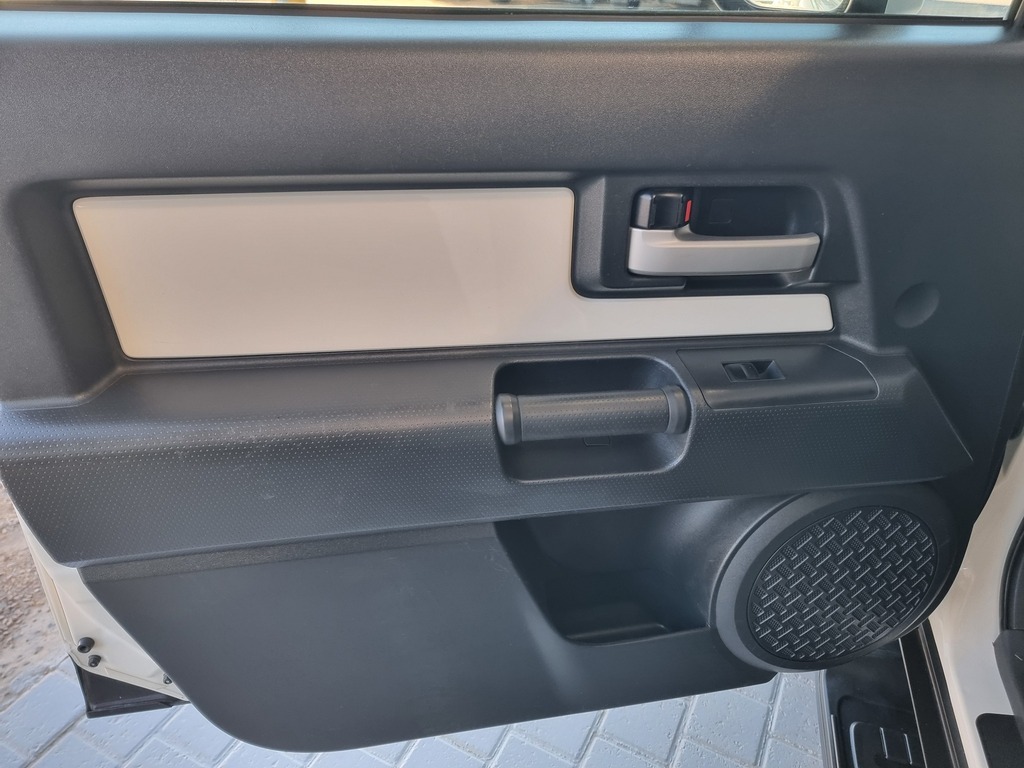 2012 TOYOTA L/CRUISER FJ 4.0 V6 CRUISER