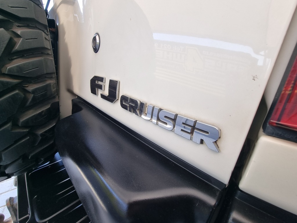 2012 TOYOTA L/CRUISER FJ 4.0 V6 CRUISER
