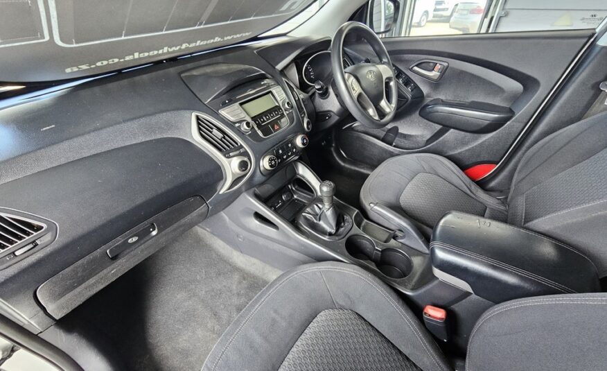 2011 HYUNDAI iX35 2.0 GL/PREMIUM