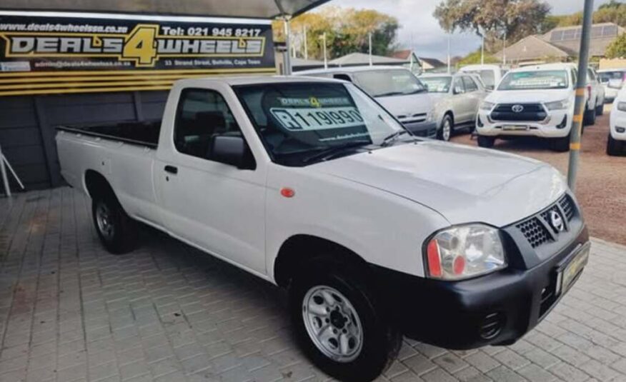 2013 NISSAN HARDBODY NP300 2.0i S LWB (K09/K38) P/U S/C