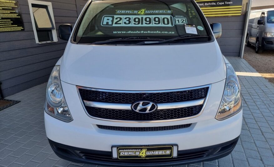 2012 HYUNDAI H-1 2.5 CRDi MULTICAB A/T 6 SEAT
