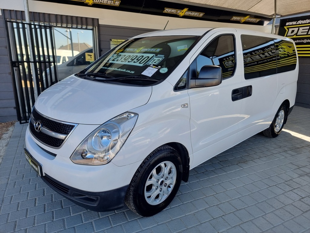 2012 HYUNDAI H-1 2.5 CRDi MULTICAB A/T 6 SEAT