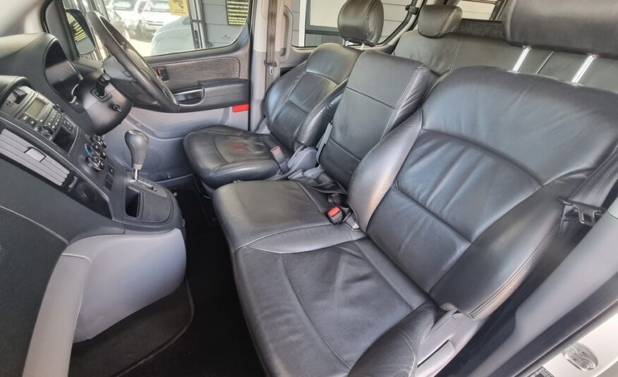 2012 HYUNDAI H-1 2.5 CRDi MULTICAB A/T 6 SEAT
