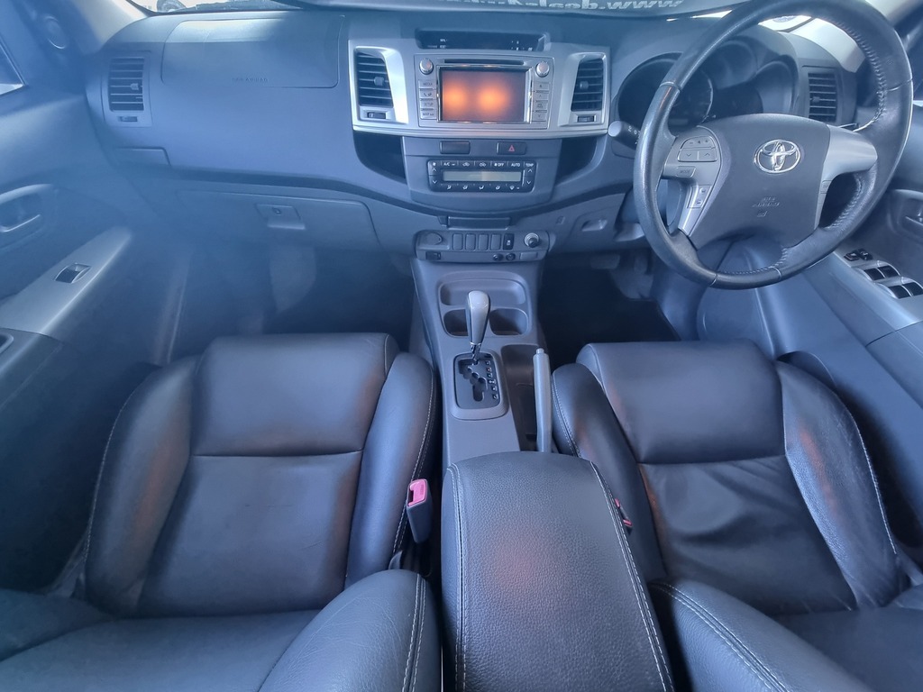 2012 TOYOTA HILUX 3.0 D-4D RAIDER R/B P/U D/C