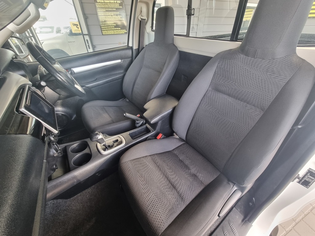 2019 TOYOTA HILUX 2.8 GD-6 RAIDER 4X4 A/T P/U S/C