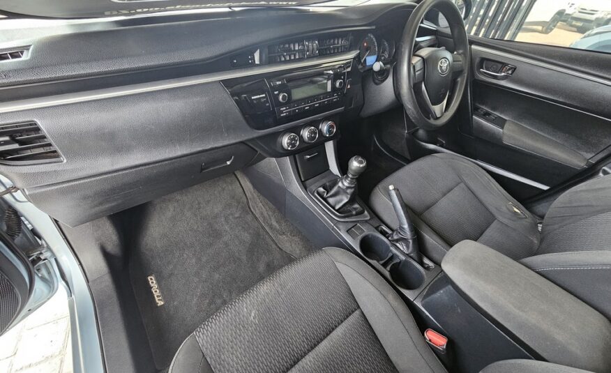 2015 TOYOTA COROLLA 1.4D ESTEEM