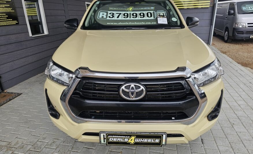 2021 TOYOTA HILUX 2.4 GD-6 RB RAIDER P/U E/CAB