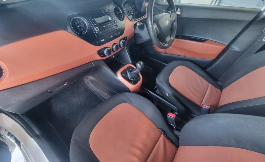 2015 HYUNDAI GRAND i10 1.25 MOTION