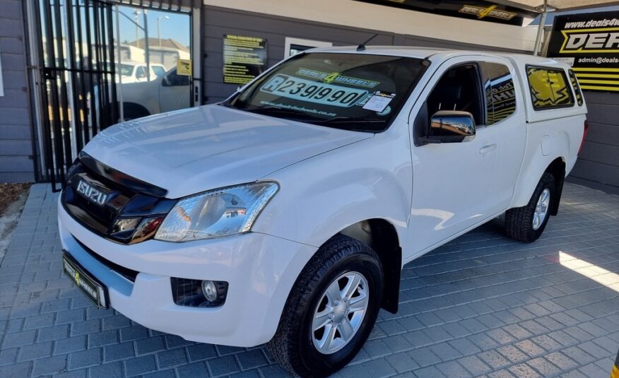 2014 ISUZU KB 250 D-TEQ LE P/U E/CAB